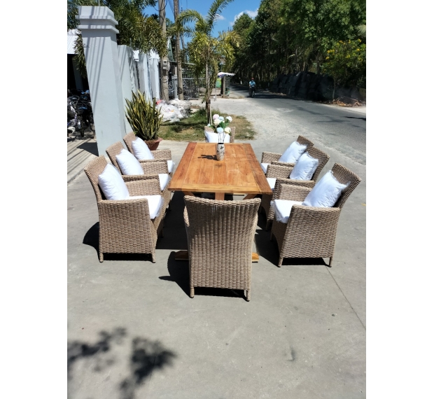 POLY RATTAN DINING SET
