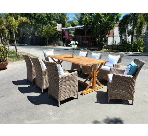 POLY RATTAN DINING SET