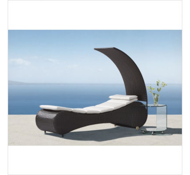 POLY RATTAN SUNBED