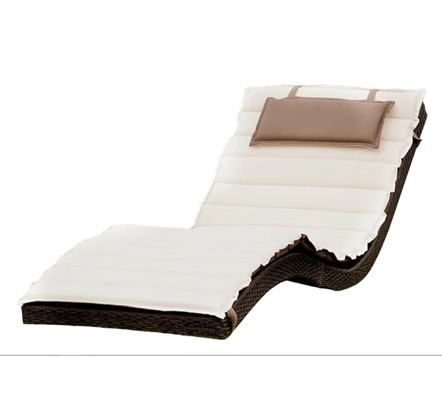 POLY RATTAN SUNBED WITH CUSHION