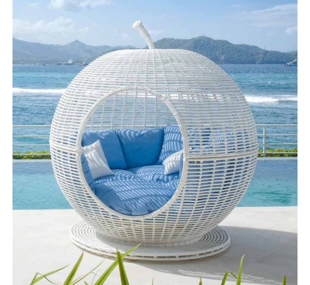 POLY RATTAN APPLE LOVED BED