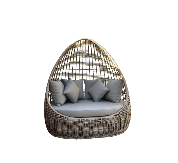 POLY RATTAN OUTDOR SUNBED